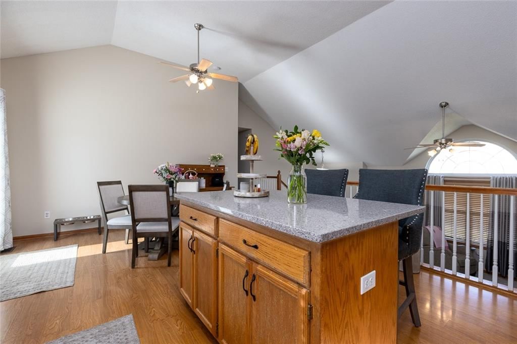 7431 N Lewis Avenue — photo 14