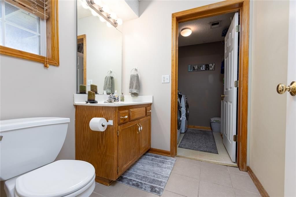7431 N Lewis Avenue — photo 30