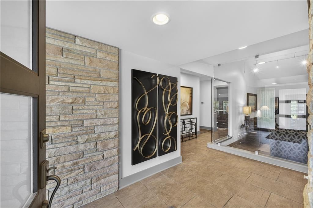 8608 Reinhardt Lane — photo 10