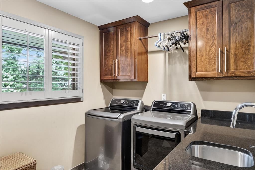 8608 Reinhardt Lane — photo 33