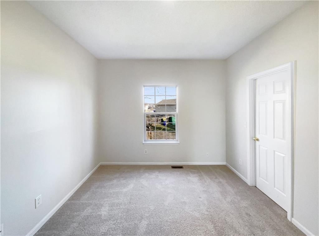 726 S Woodson Lane — photo 12