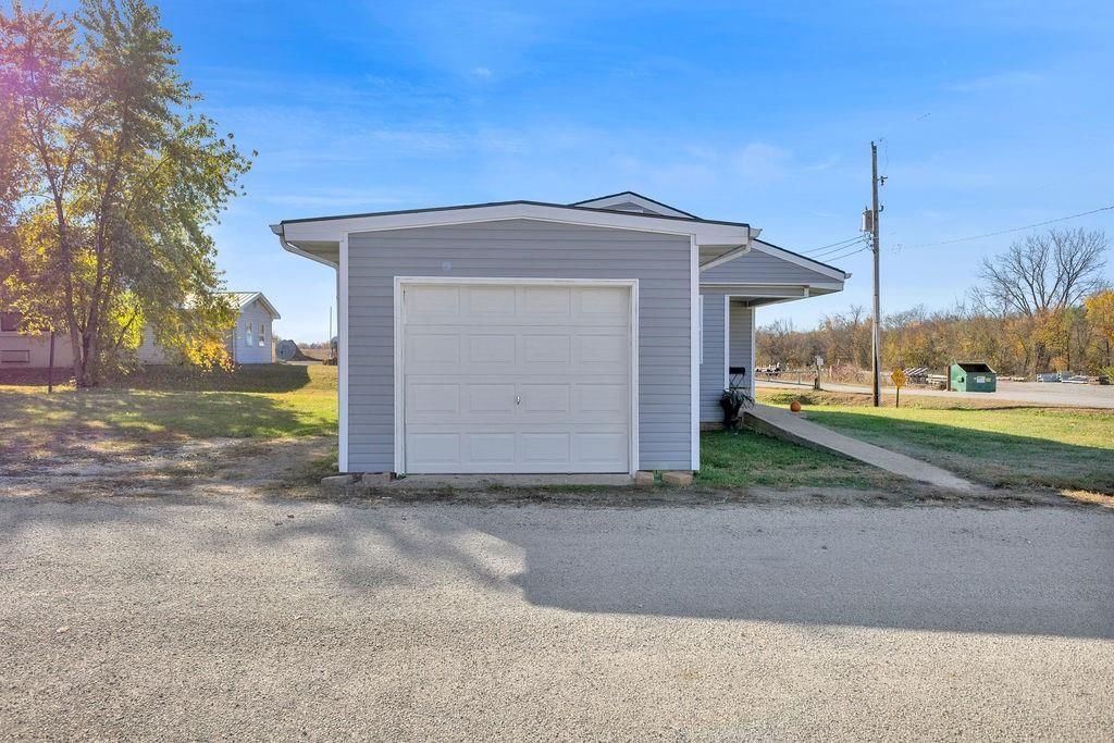 63 Houseman Street — photo 14