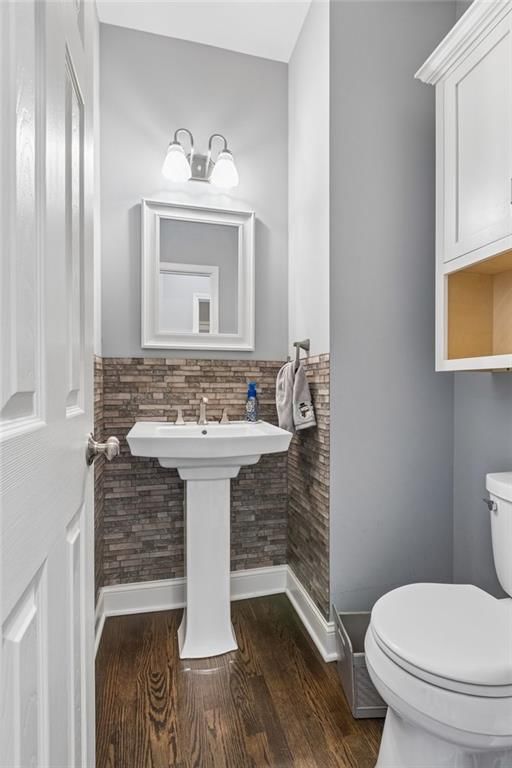 1021 Black Oak Drive — photo 13