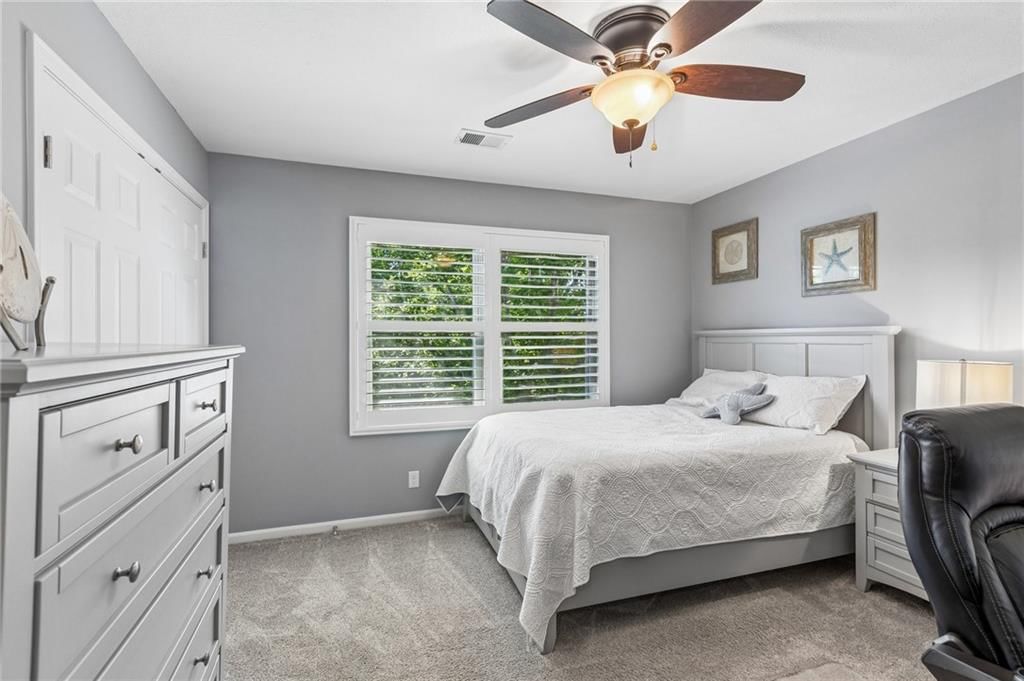 1021 Black Oak Drive — photo 21