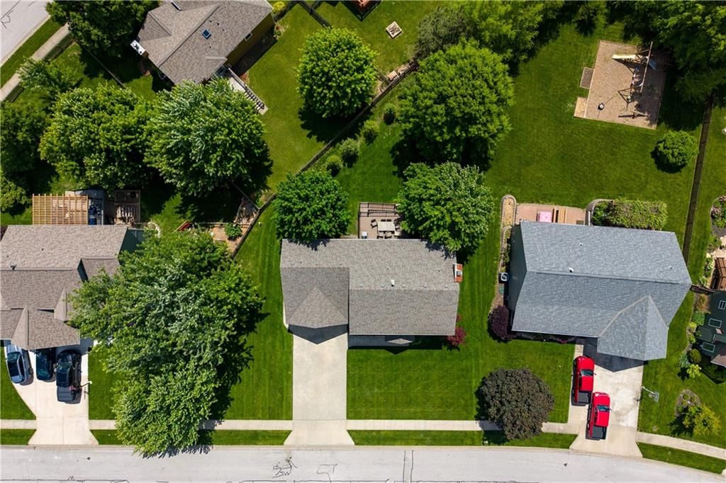 1021 Black Oak Drive — photo 36