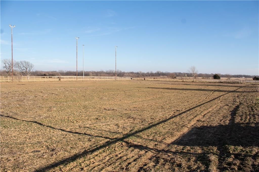 24700 Douglas Road — photo 39