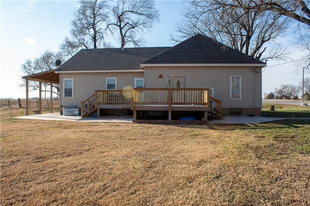 24700 Douglas Road — photo 45