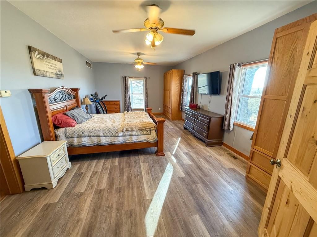 24700 Douglas Road — photo 52