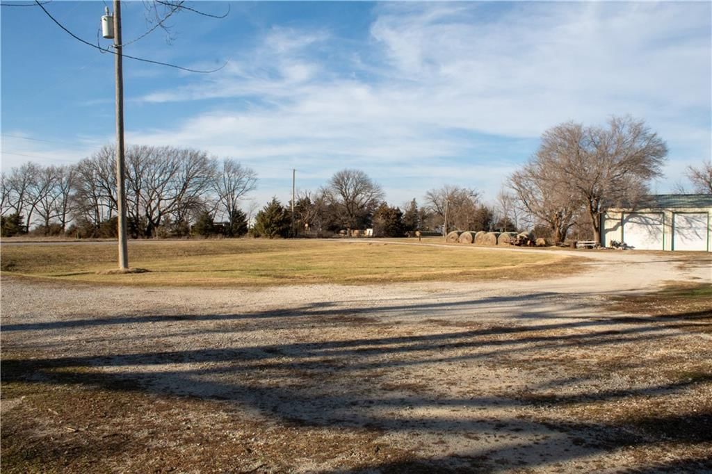 24700 Douglas Road — photo 53