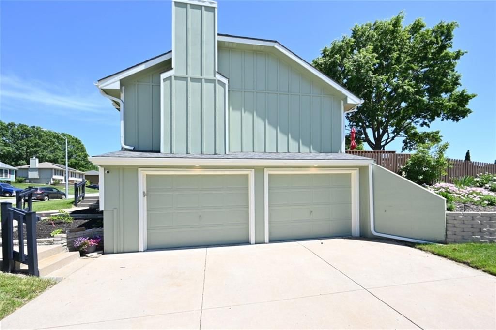 539 Lauren Street — photo 5