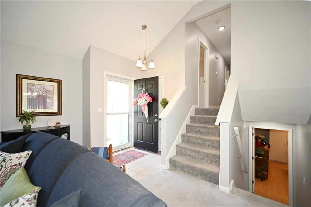 539 Lauren Street — photo 6