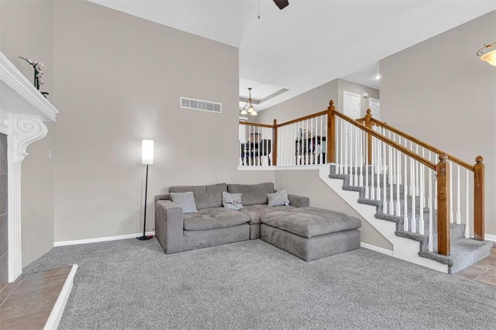 634 S Walnut Street — photo 4