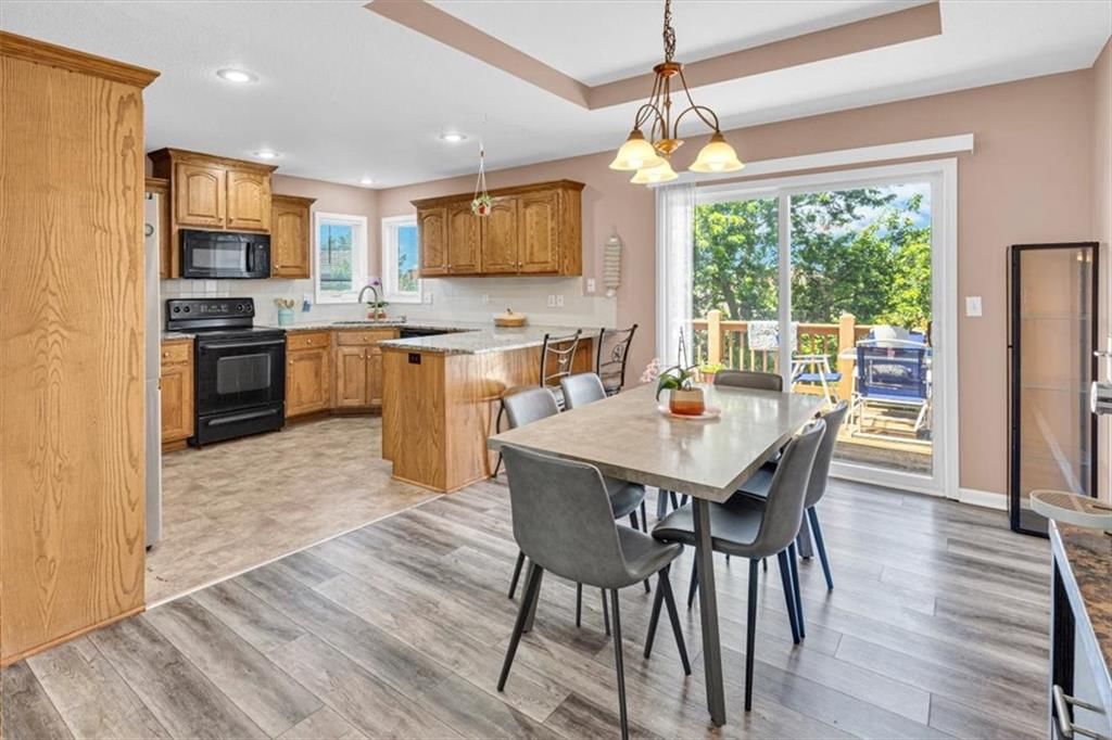 634 S Walnut Street — photo 9