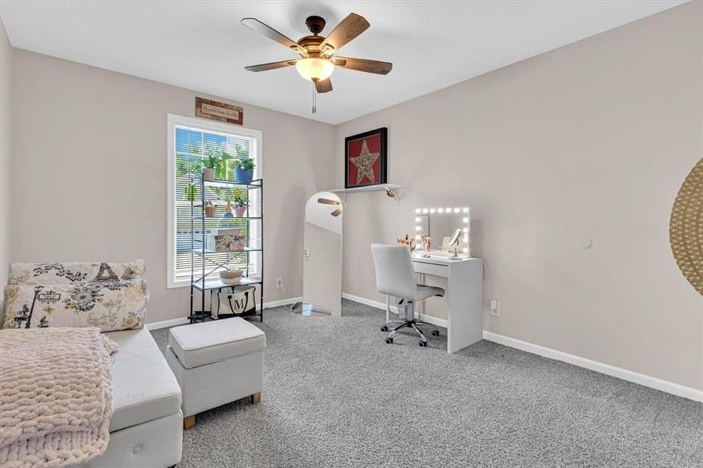 634 S Walnut Street — photo 16