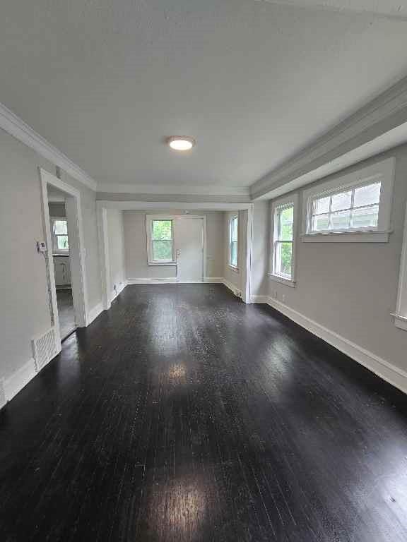 5611 Highland Avenue — photo 9