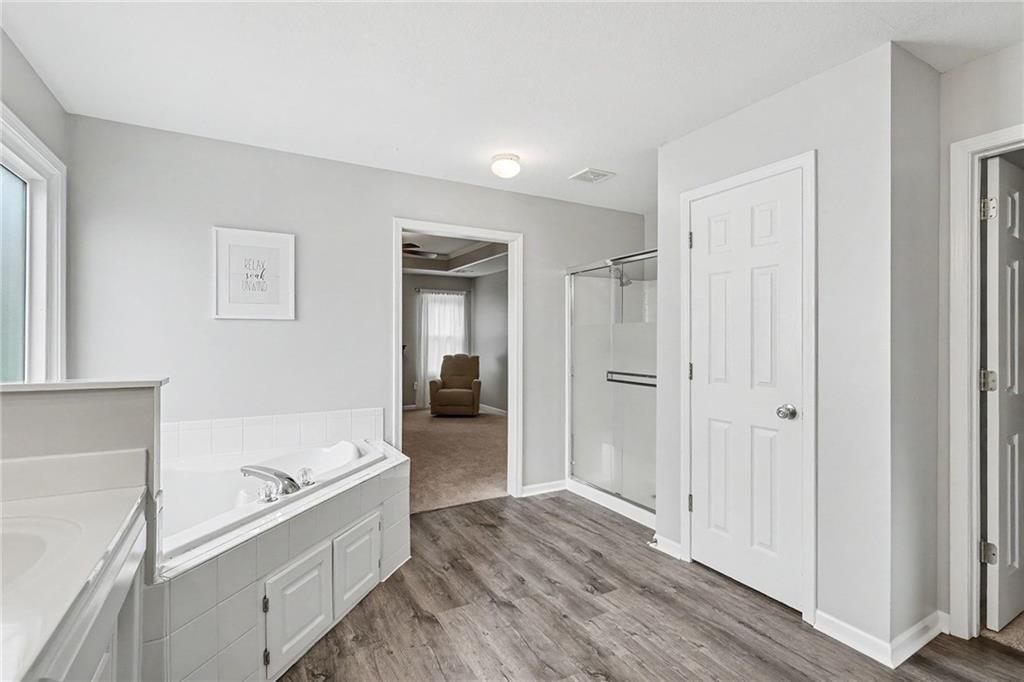 8306 W 128th Street — photo 17