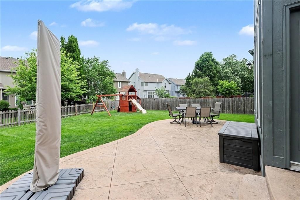 8306 W 128th Street — photo 28