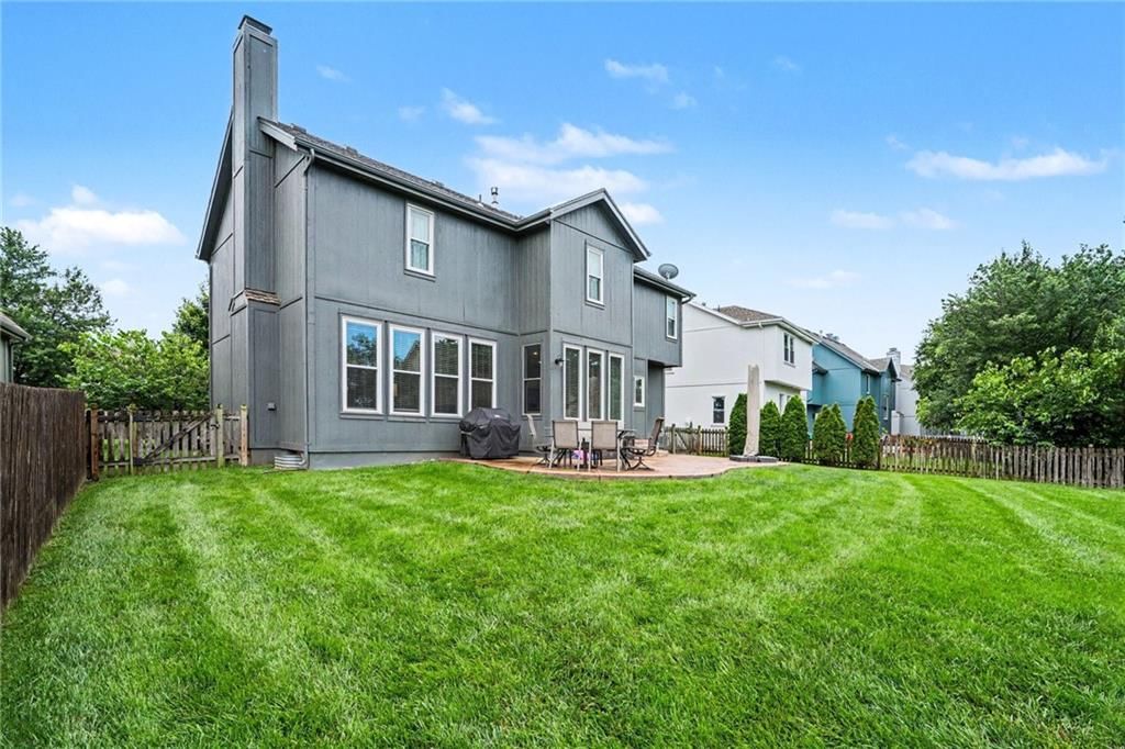 8306 W 128th Street — photo 29
