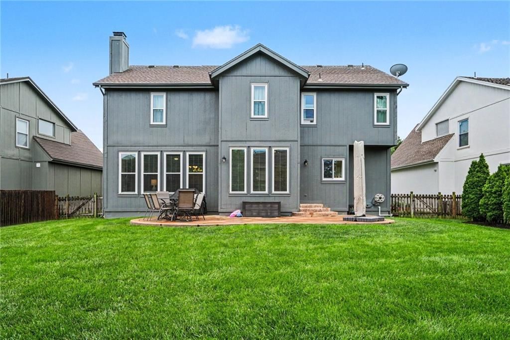 8306 W 128th Street — photo 30
