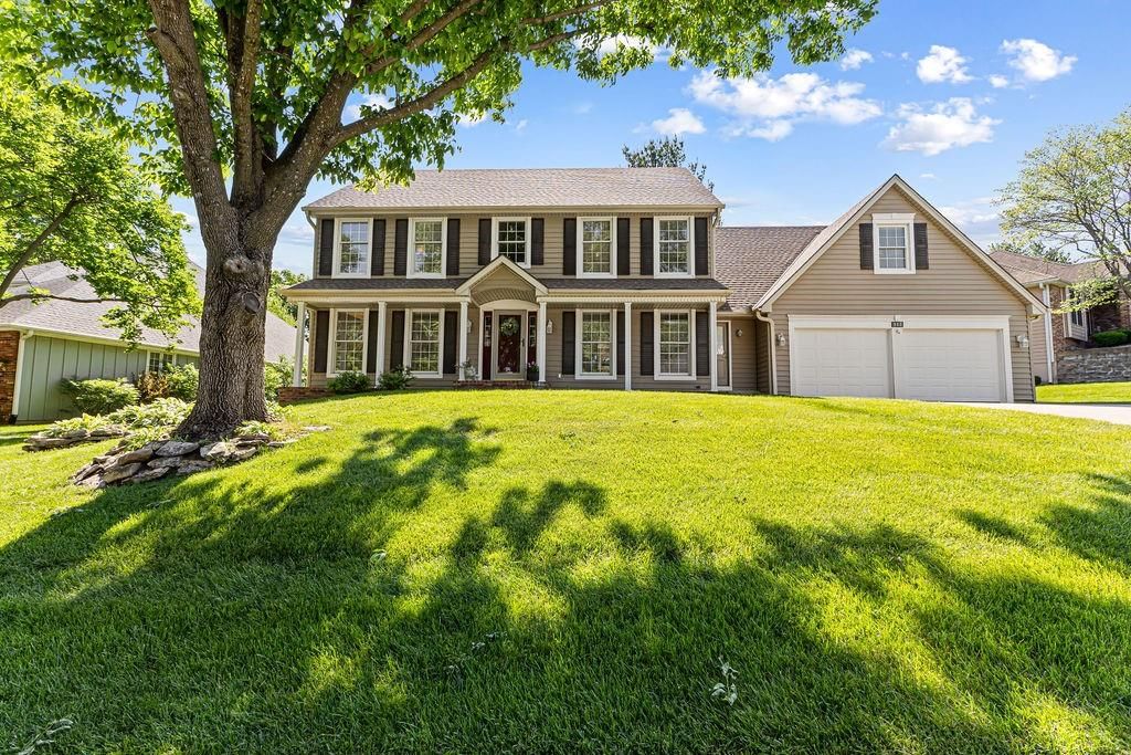 513 Pinewood Drive, St Joseph, MO