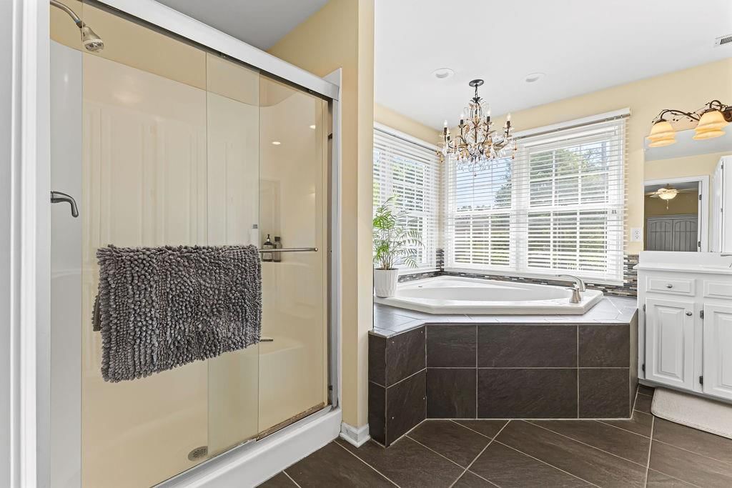 513 Pinewood Drive — photo 35
