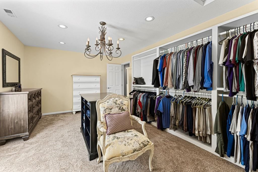 513 Pinewood Drive — photo 40