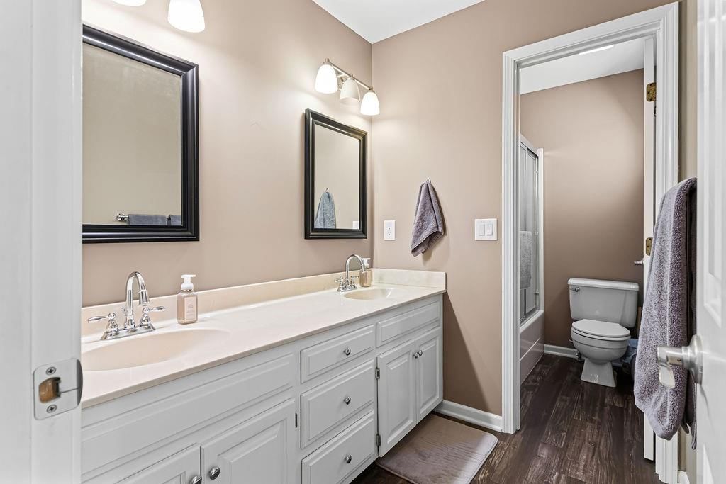 513 Pinewood Drive — photo 45