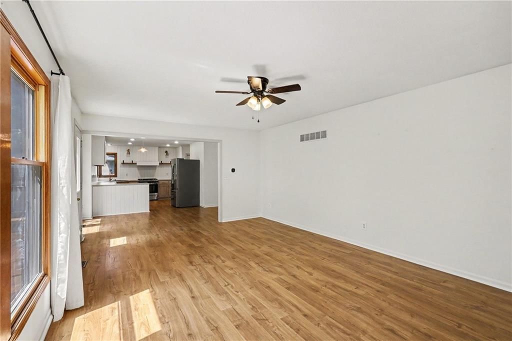 7106 N Holly Court — photo 9