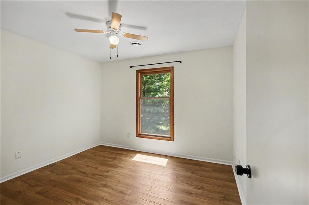 7106 N Holly Court — photo 18