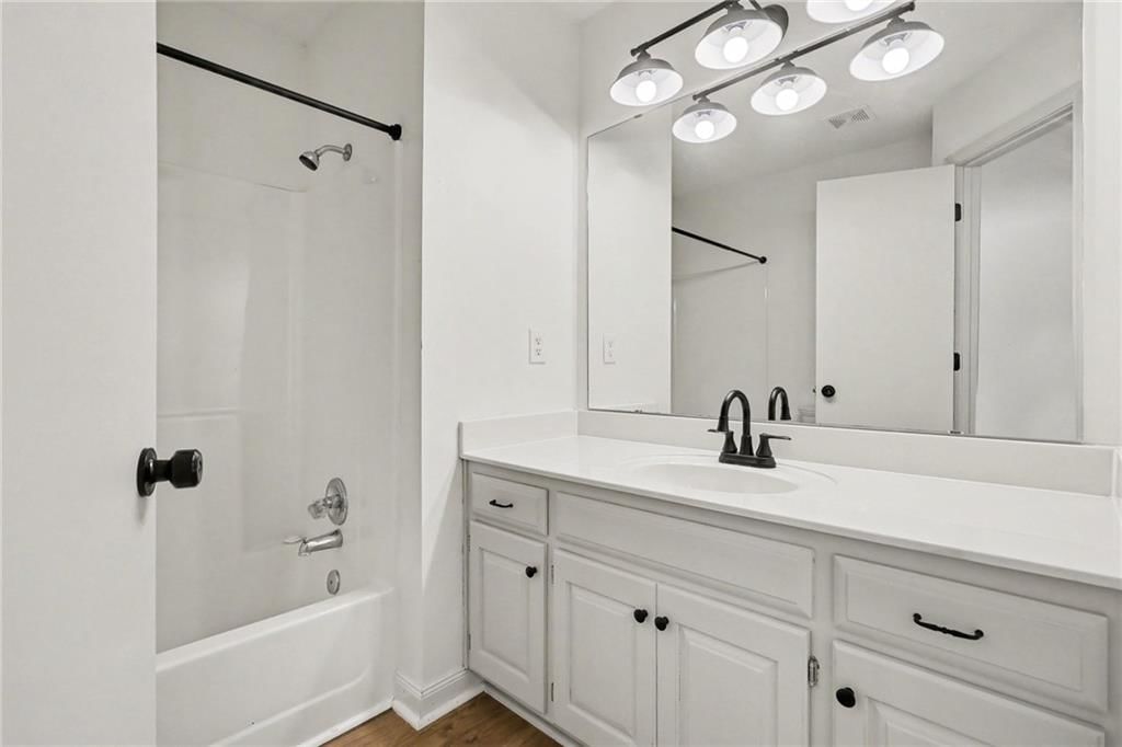 7106 N Holly Court — photo 19