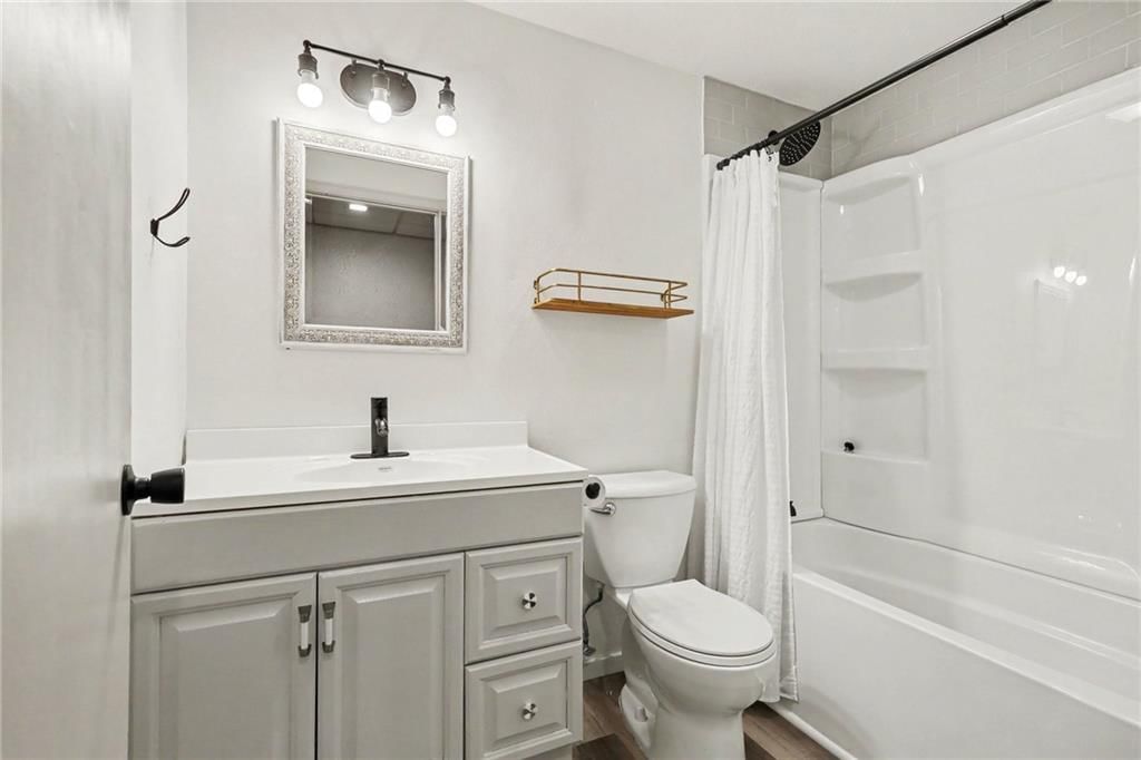7106 N Holly Court — photo 25
