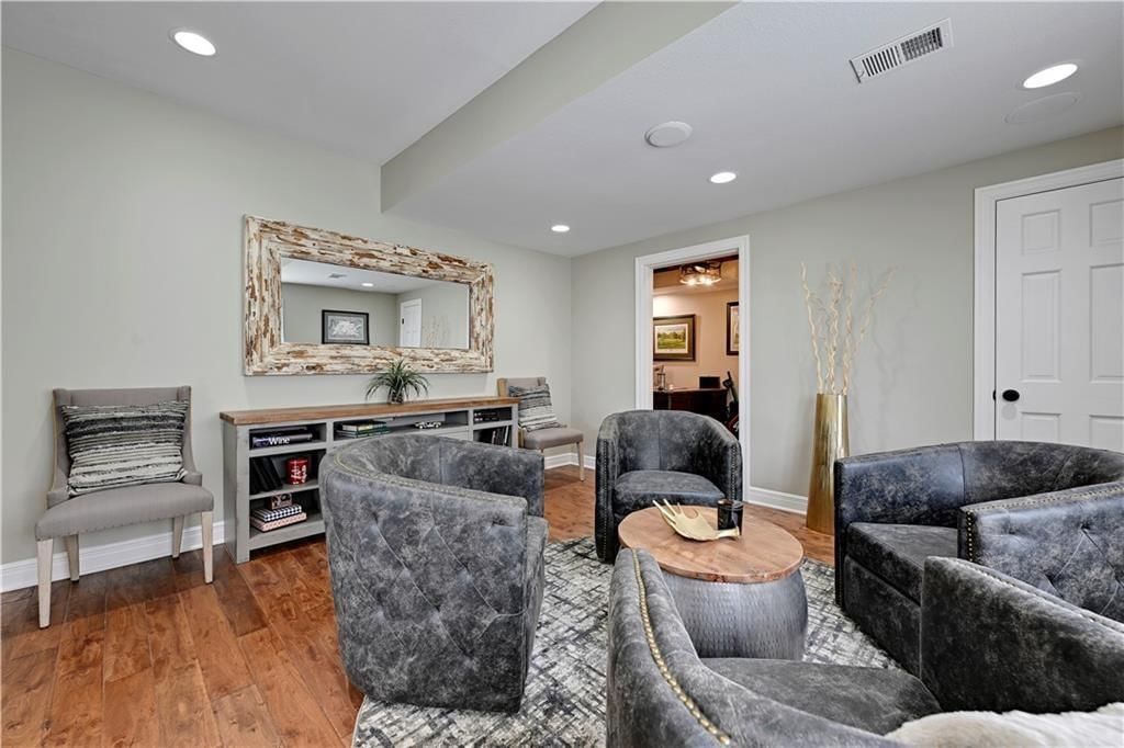 15212 Linden Street — photo 48