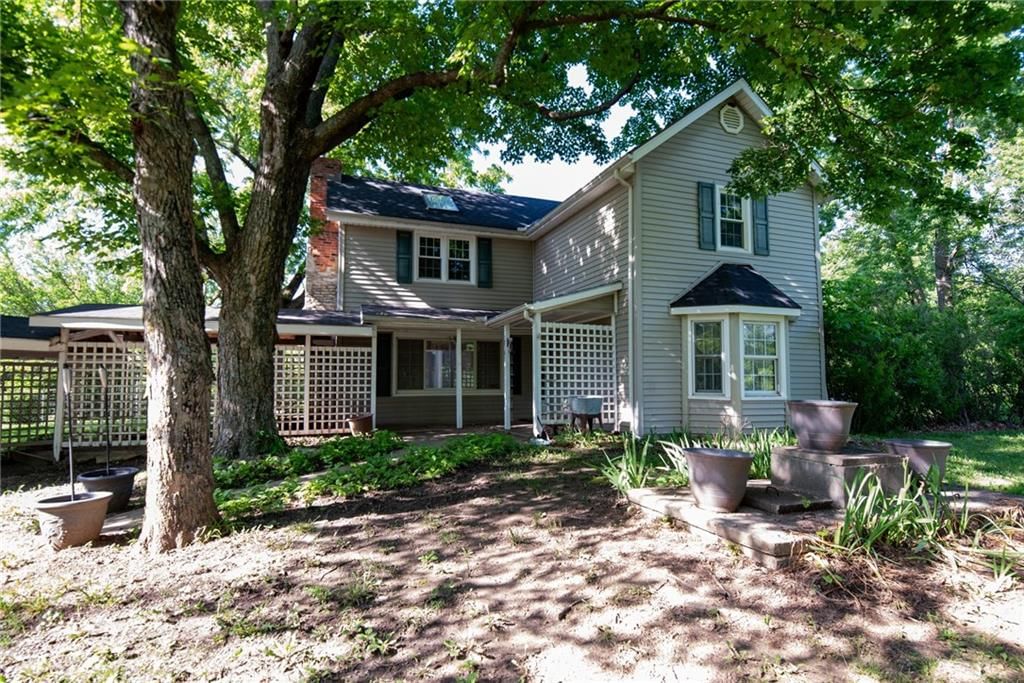 38305 E FAULKENBERRY Road — photo 2