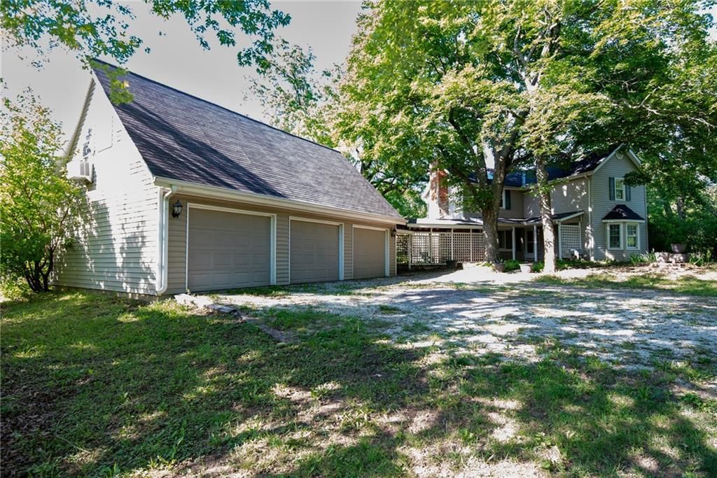 38305 E FAULKENBERRY Road — photo 3