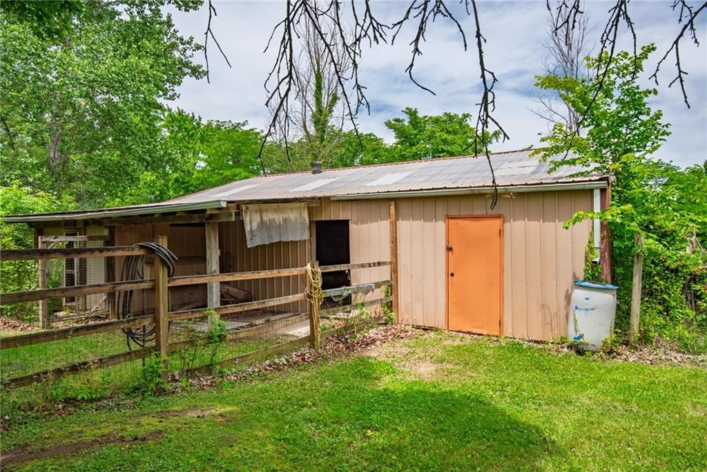 38305 E FAULKENBERRY Road — photo 33