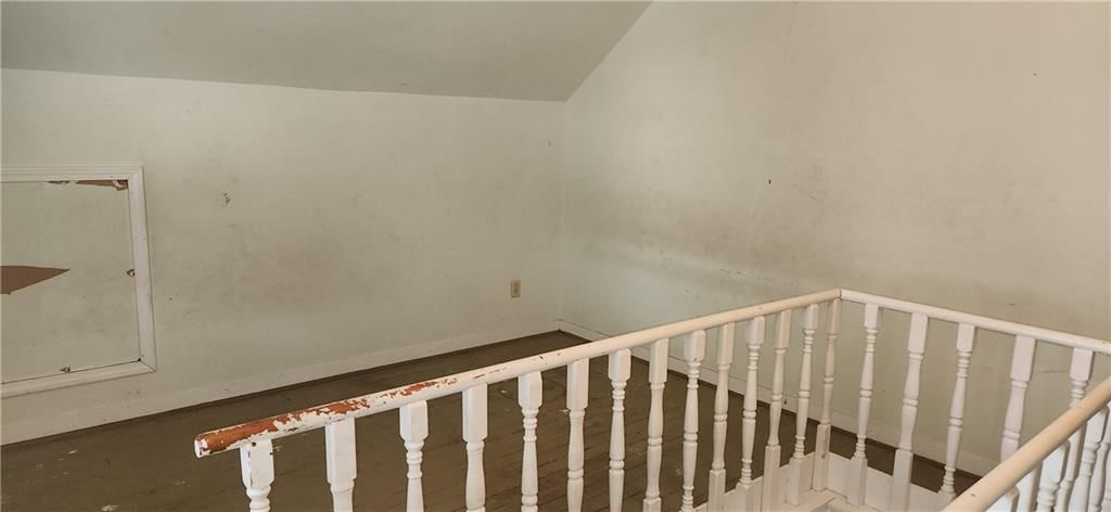 202 S Metcalf Road — photo 16