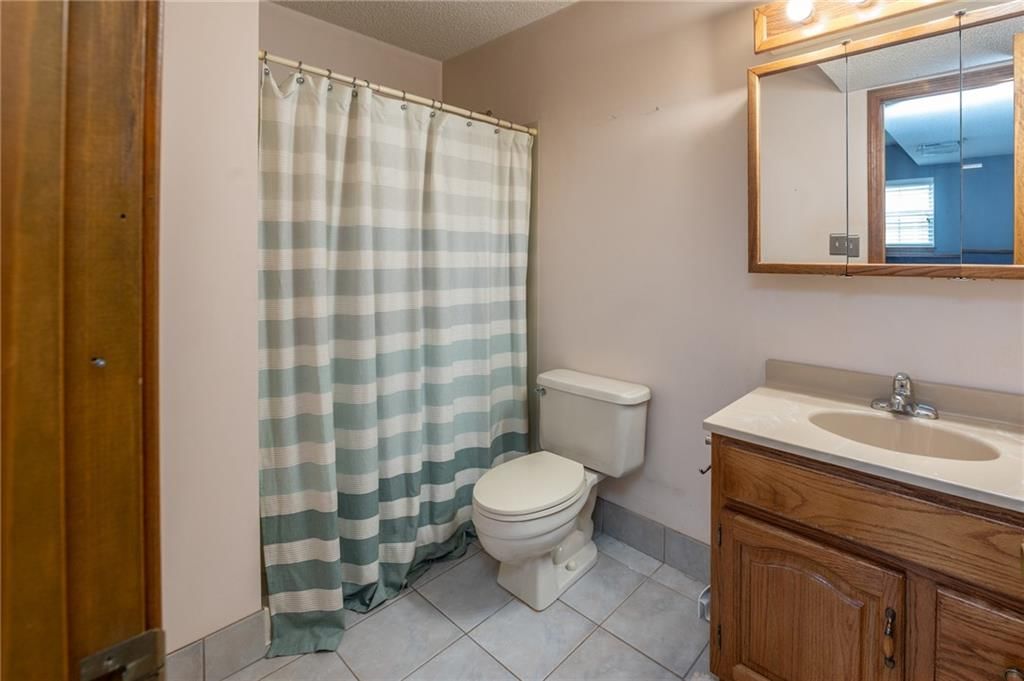 6814 N Liberty Street — photo 26