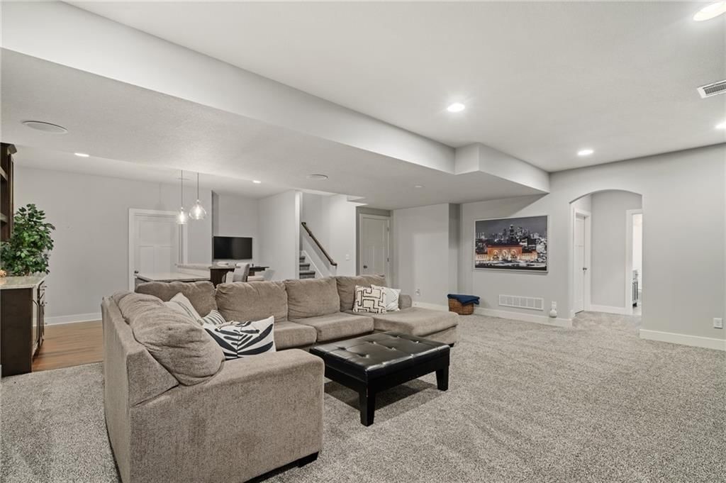 15854 W 165th Terrace — photo 45
