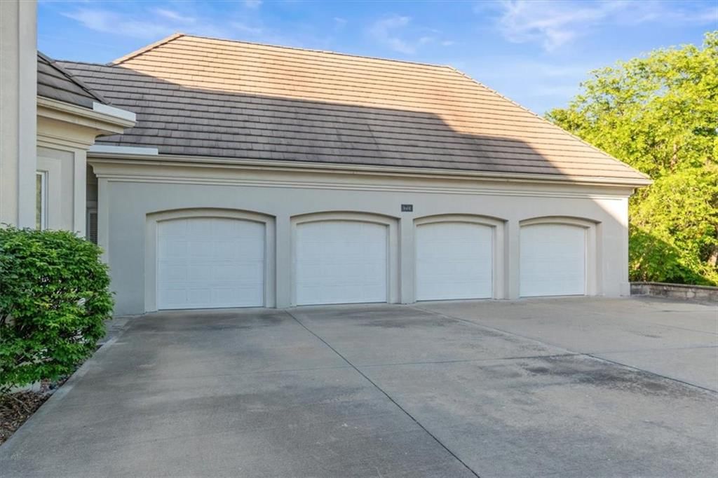 1601 NW Arrowhead Trail — photo 7