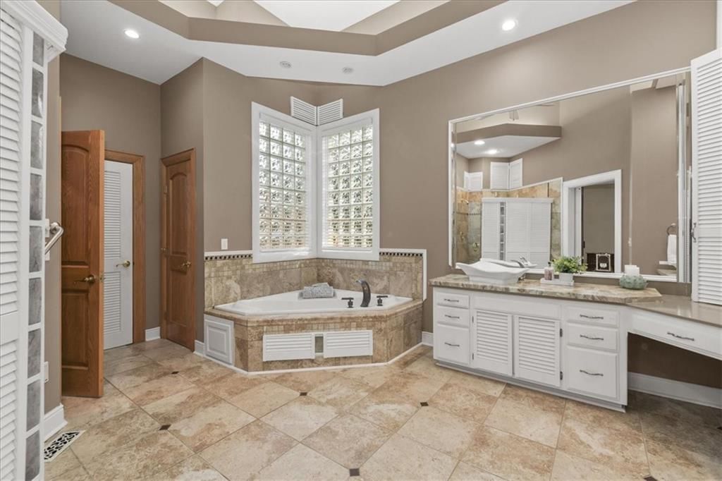 1601 NW Arrowhead Trail — photo 36