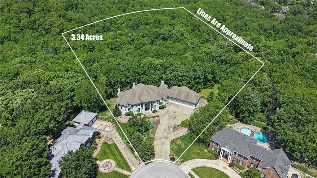 Photo 98 of 98 - 1601 NW Arrowhead Trail, Blue Springs, MO 64015