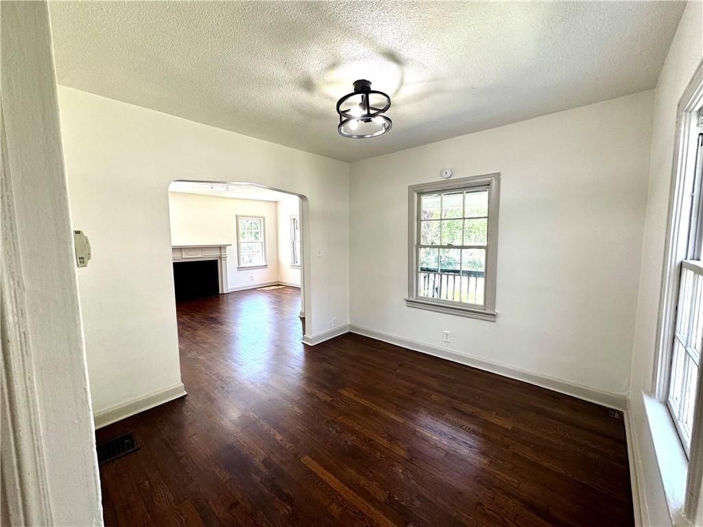 1905 S Maywood Avenue — photo 6