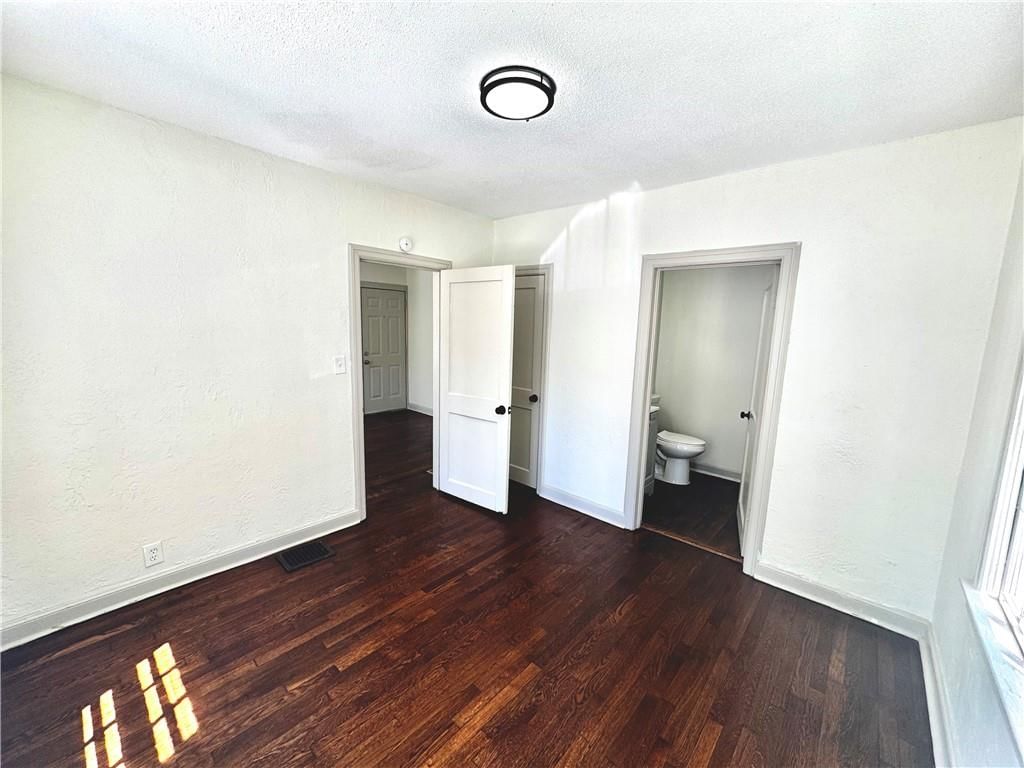 1905 S Maywood Avenue — photo 12