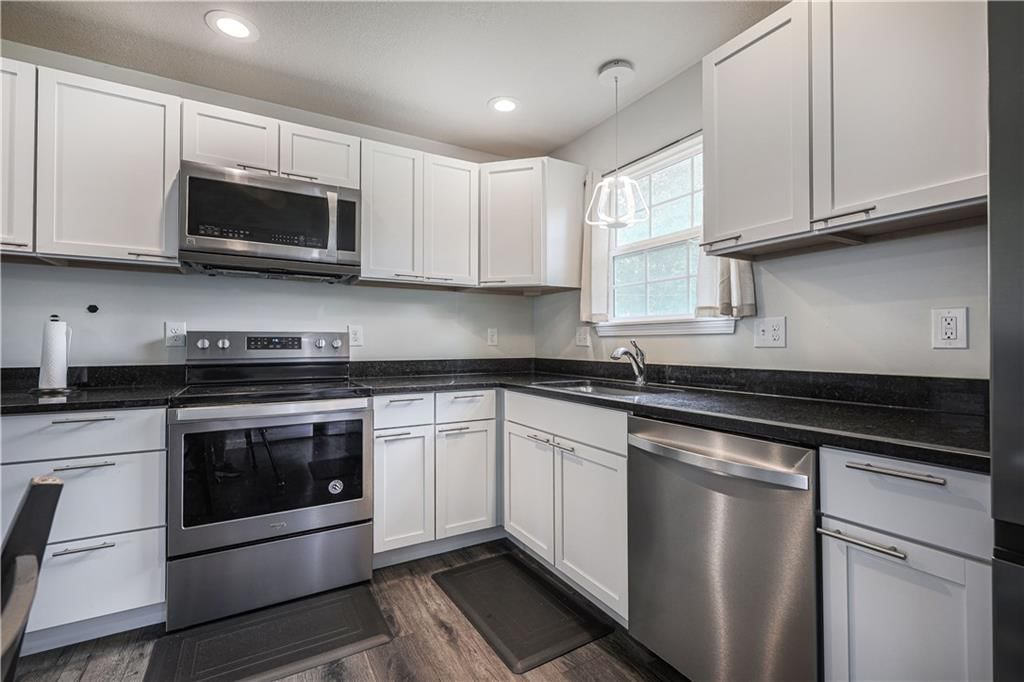 609 N Hickory Street — photo 6