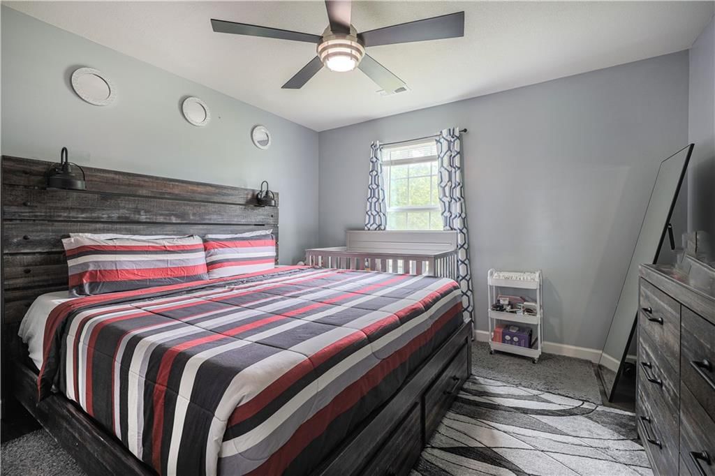 609 N Hickory Street — photo 9