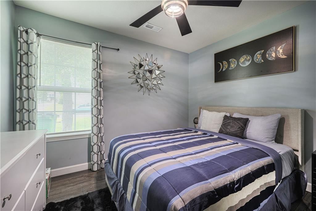 609 N Hickory Street — photo 10