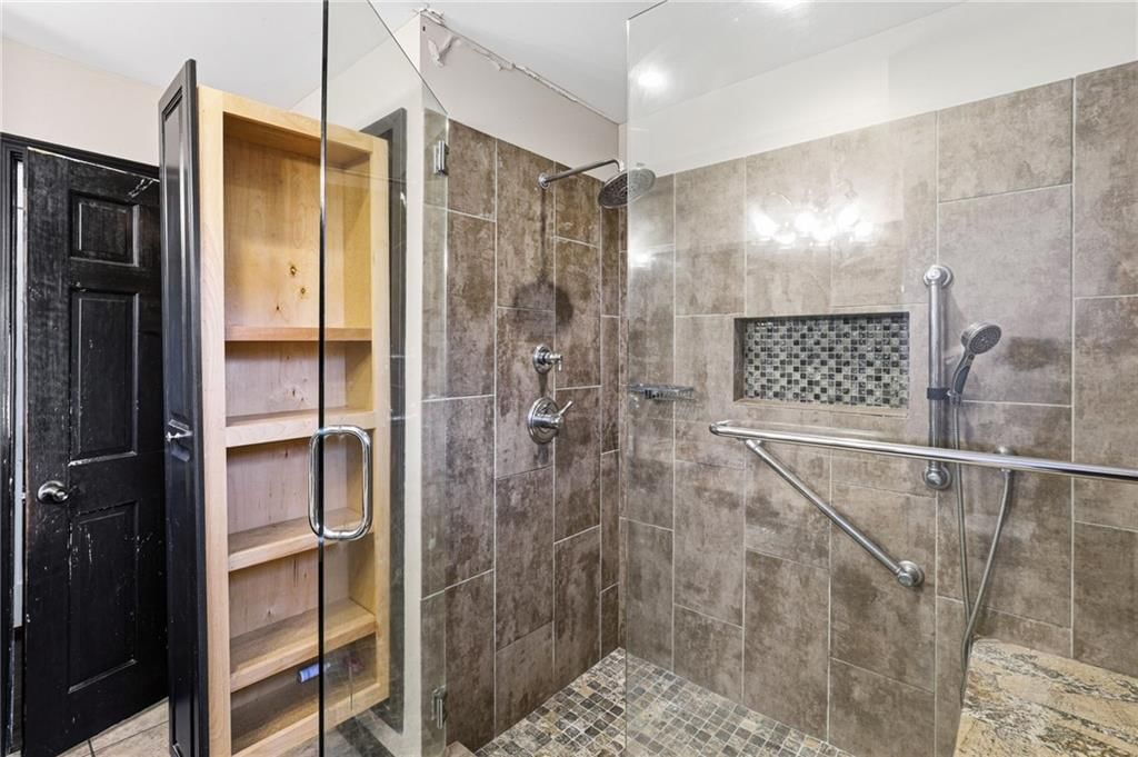 500 Westminister Road — photo 32