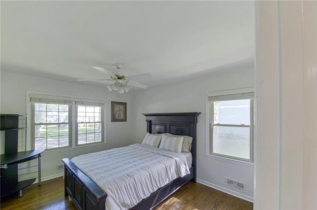 4411 W 97 Street — photo 13