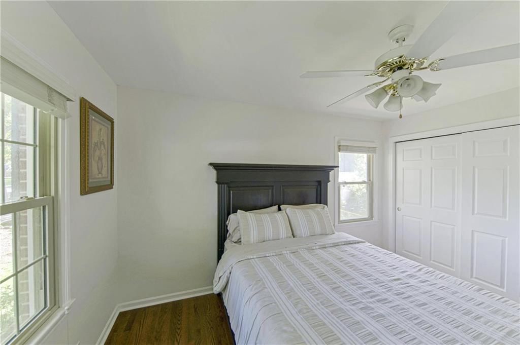 4411 W 97 Street — photo 14