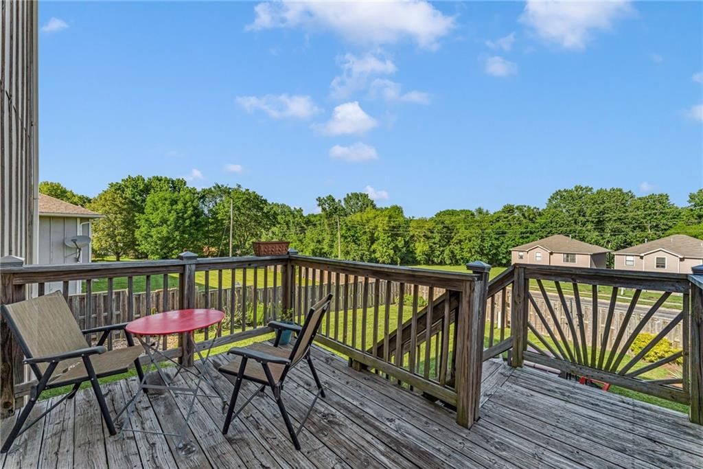 936 Alma Drive — photo 40
